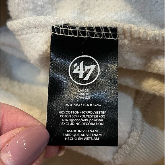 Boston Celtics 47 Brand Crewneck Sweatshirt Mens L Cream Embroidered Logo NBA - Picture 8 of 13